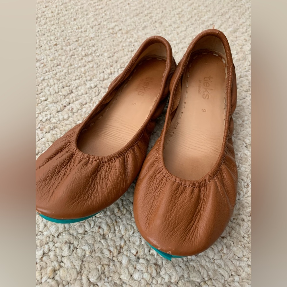 Tieks Flats. Womens Size 9. Chestnut